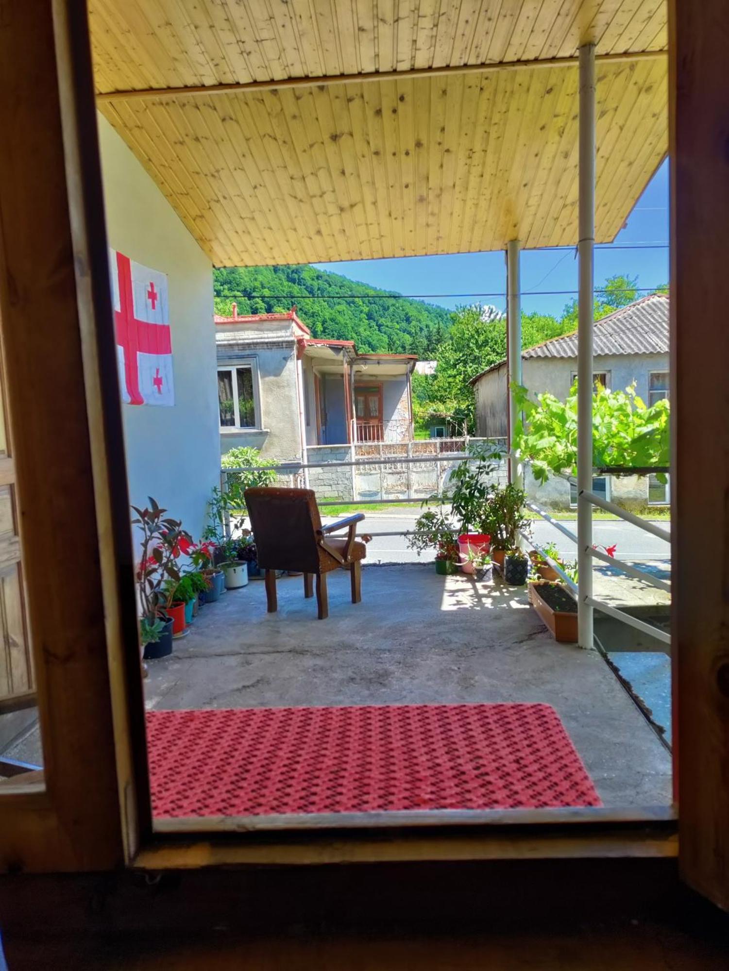 Jibghashvilebi'S House Lagodekhi Luaran gambar